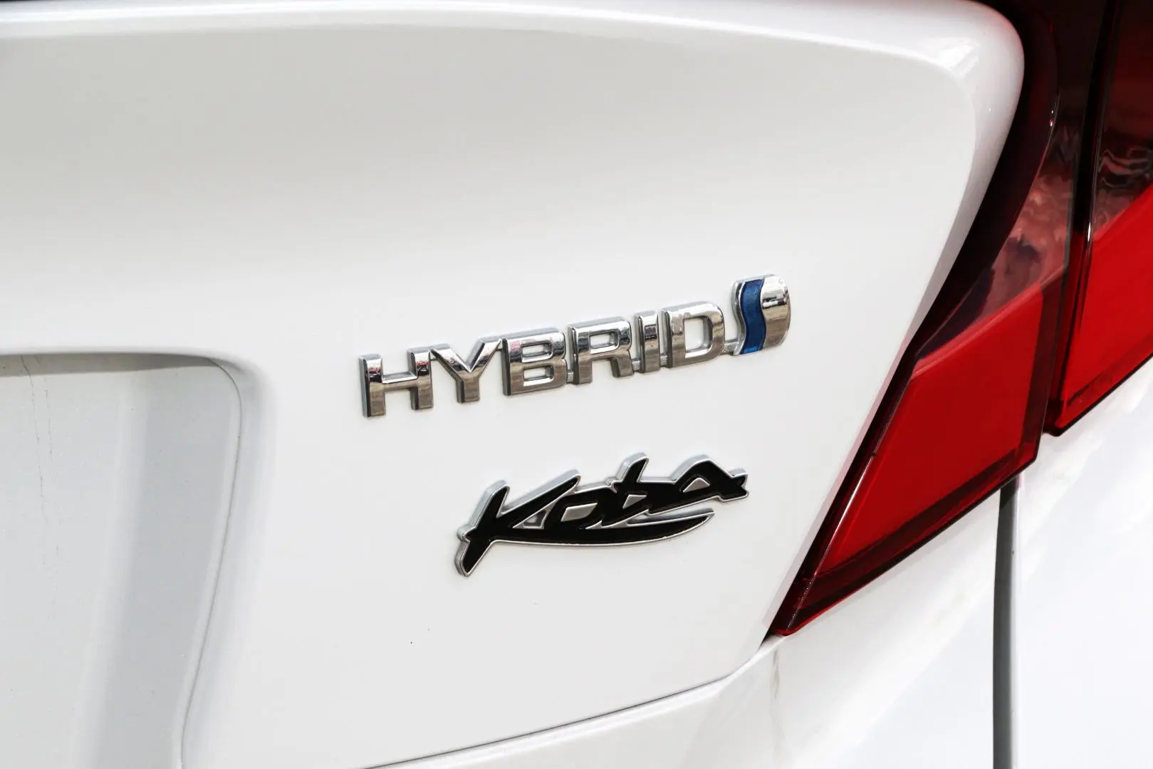 2023 Toyota C-HR Gallery Image 23