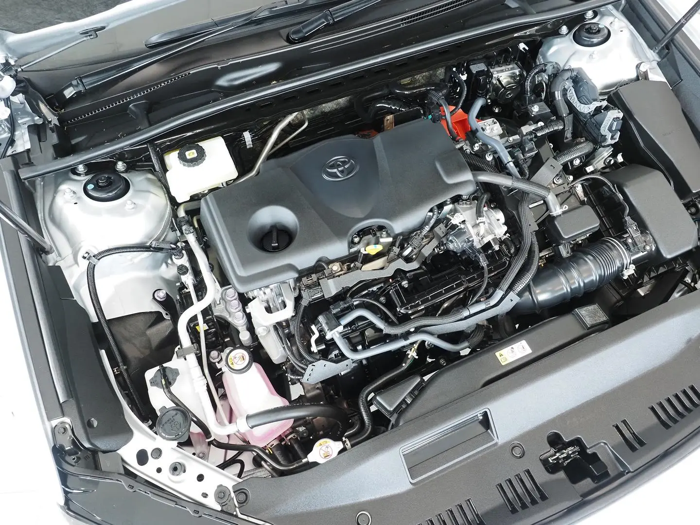 2026 Toyota Camry Gallery Image 5