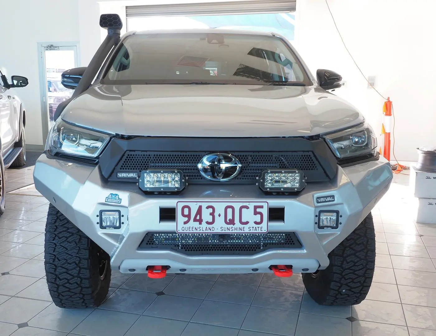 2025 Toyota Hilux Gallery Image 16