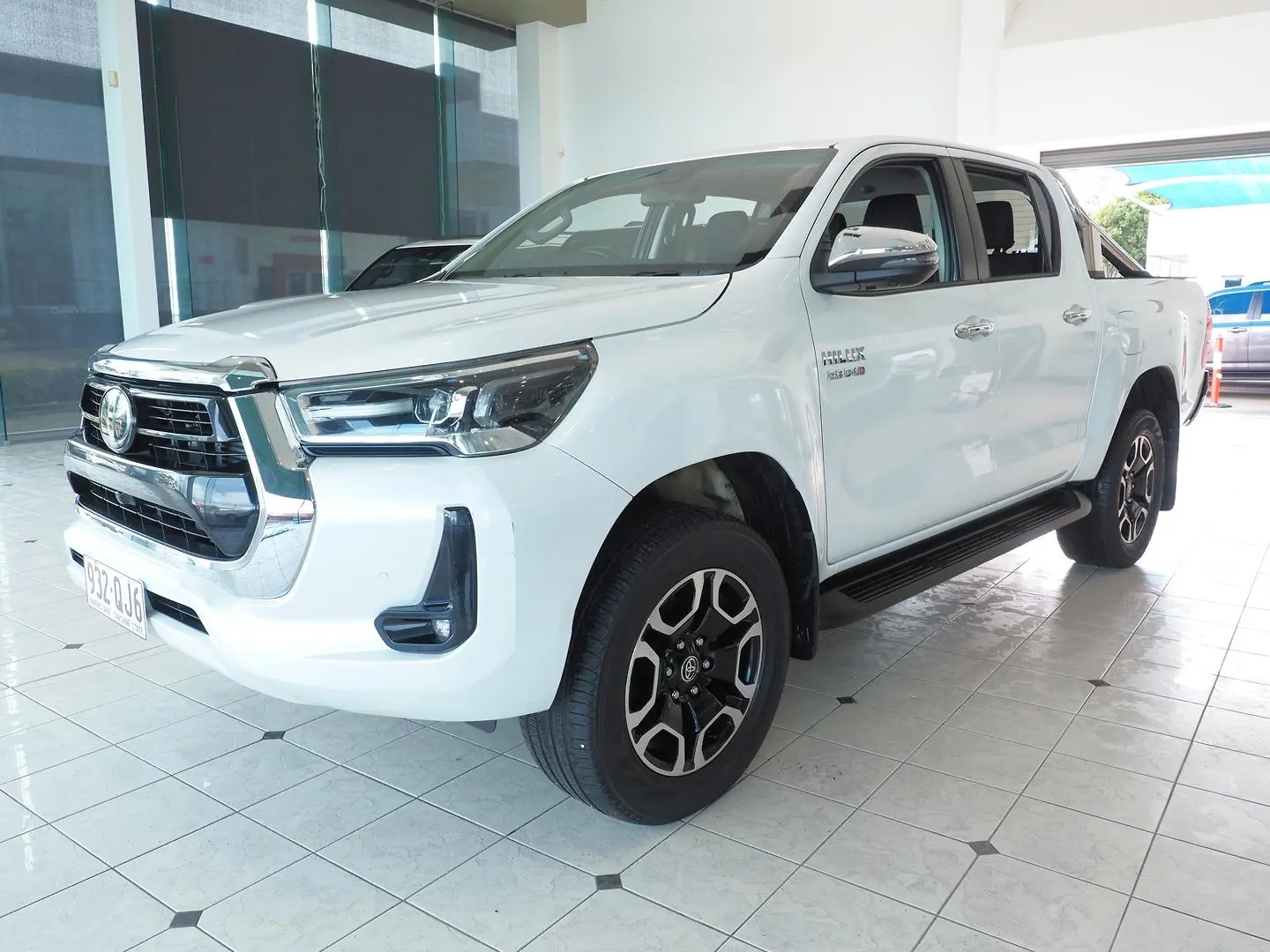 2023 Toyota Hilux Gallery Image 12