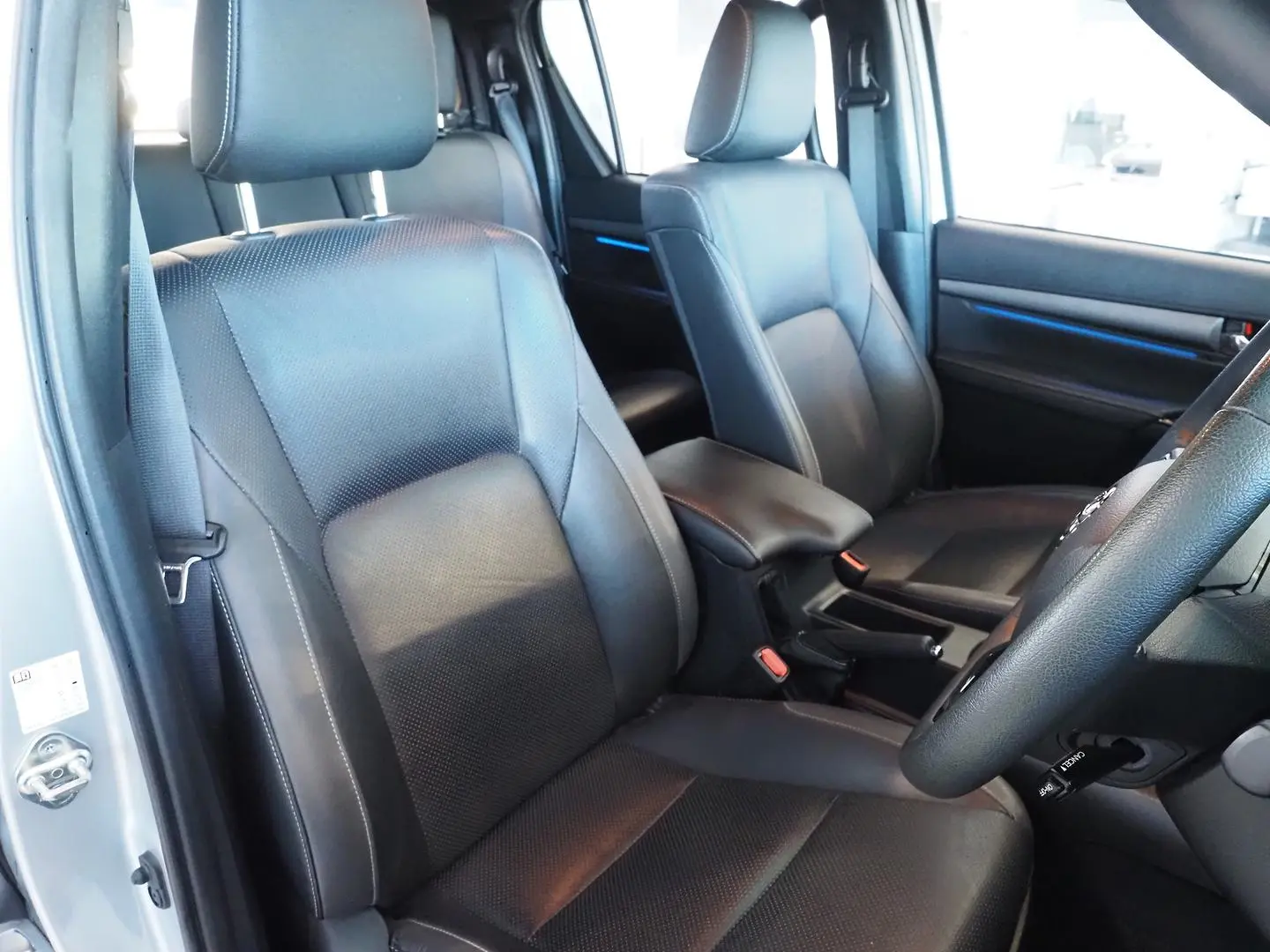 2023 Toyota Hilux Gallery Image 20