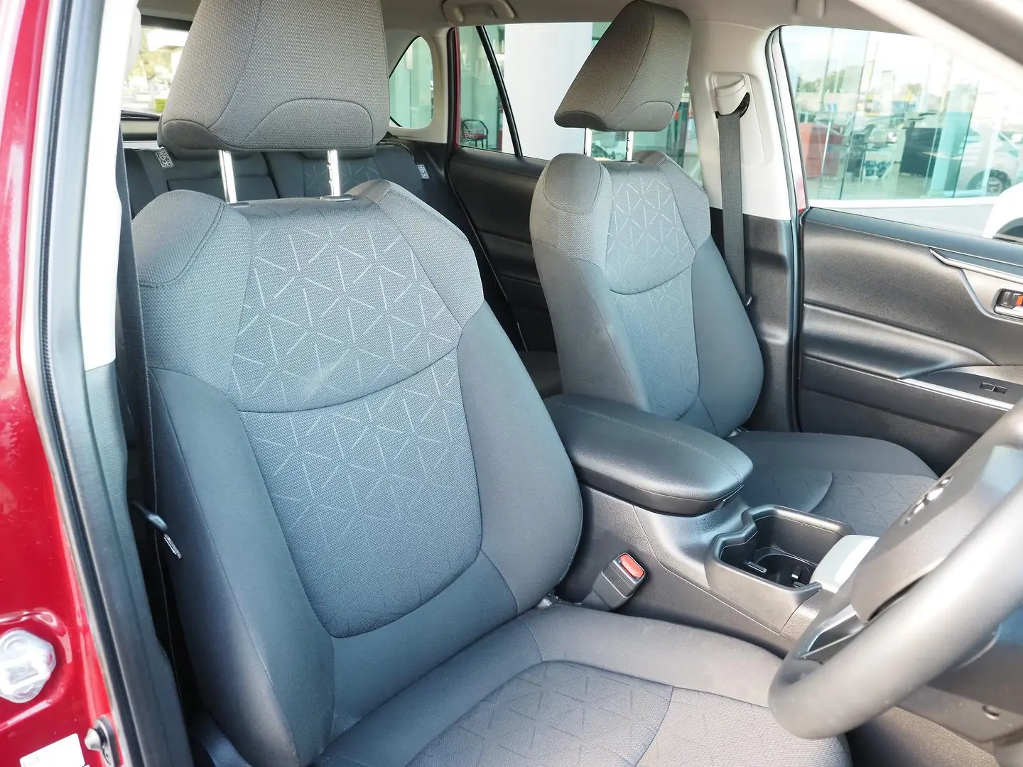 2022 Toyota RAV4 Gallery Image 24