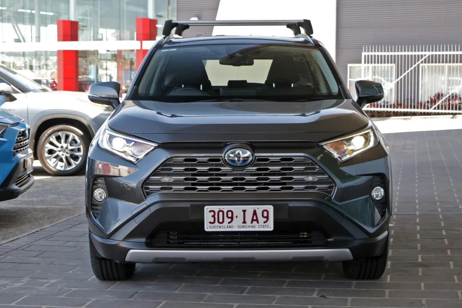 2020 Toyota RAV4 Image 5