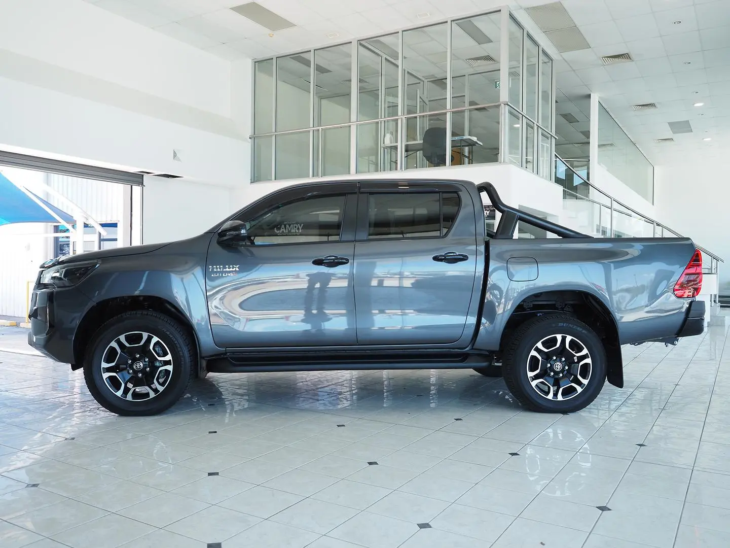 2024 Toyota Hilux Gallery Image 10