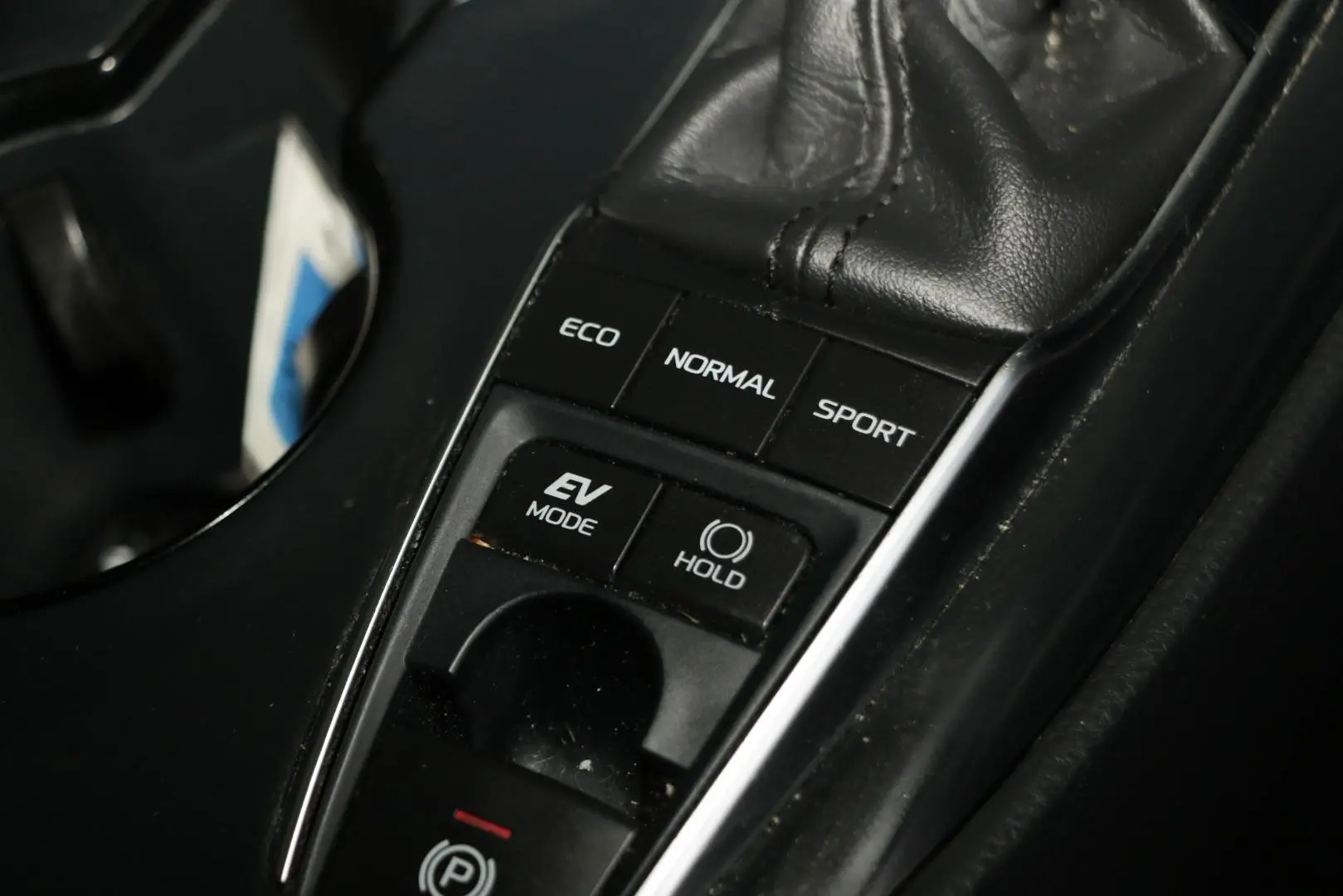 2020 Toyota Camry Gallery Image 13