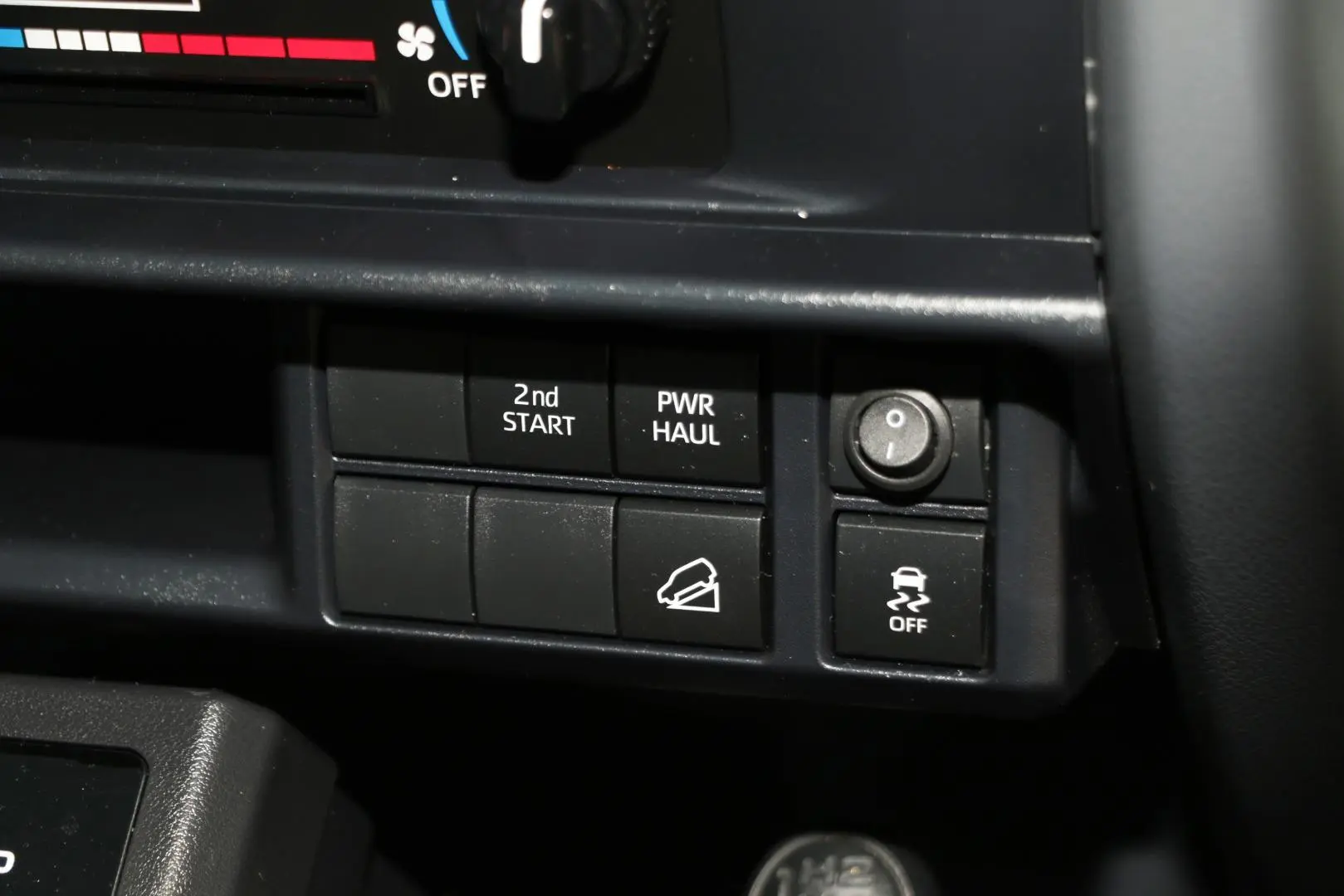 2023 Toyota Landcruiser Gallery Image 16