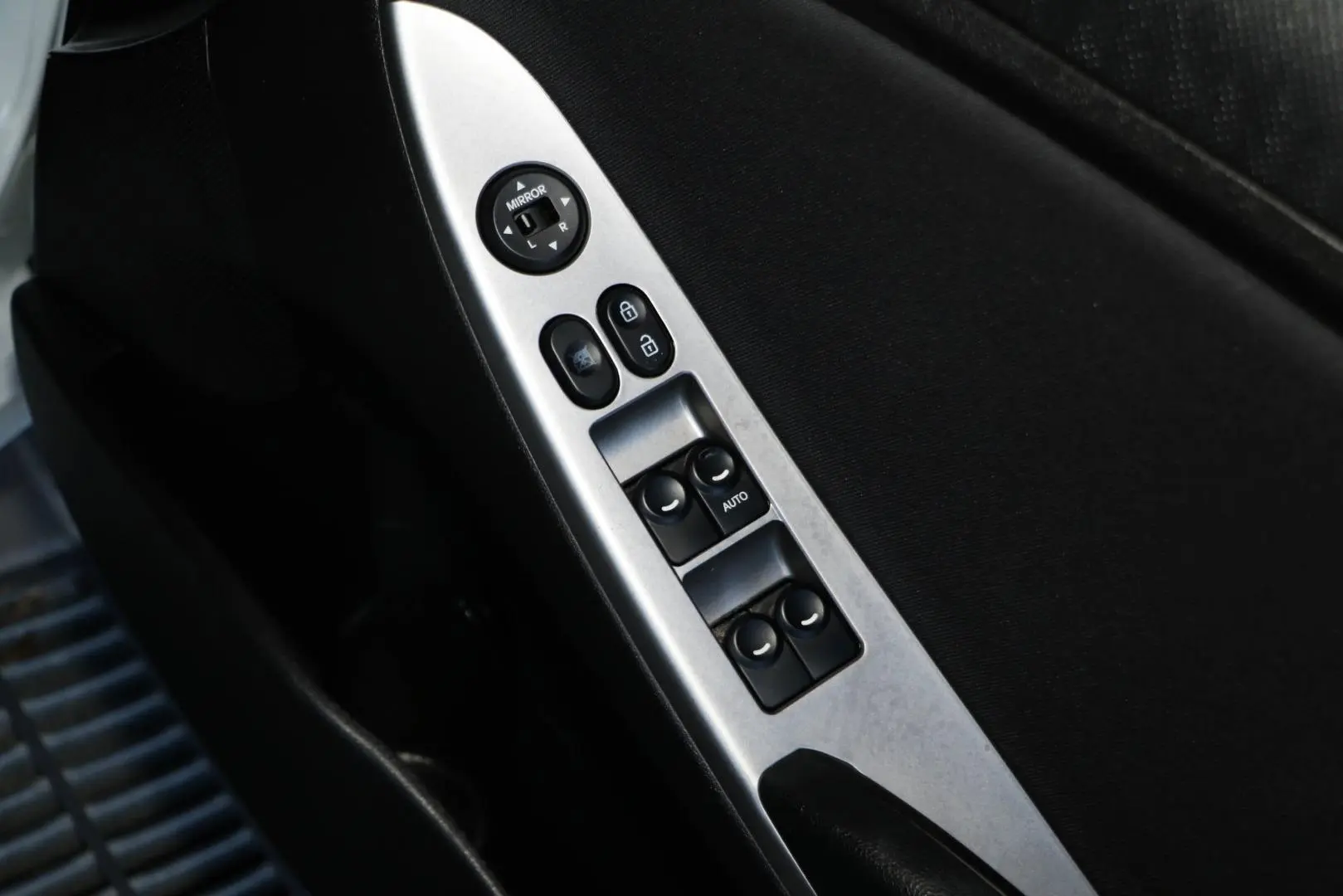 2017 Hyundai Accent Gallery Image 18