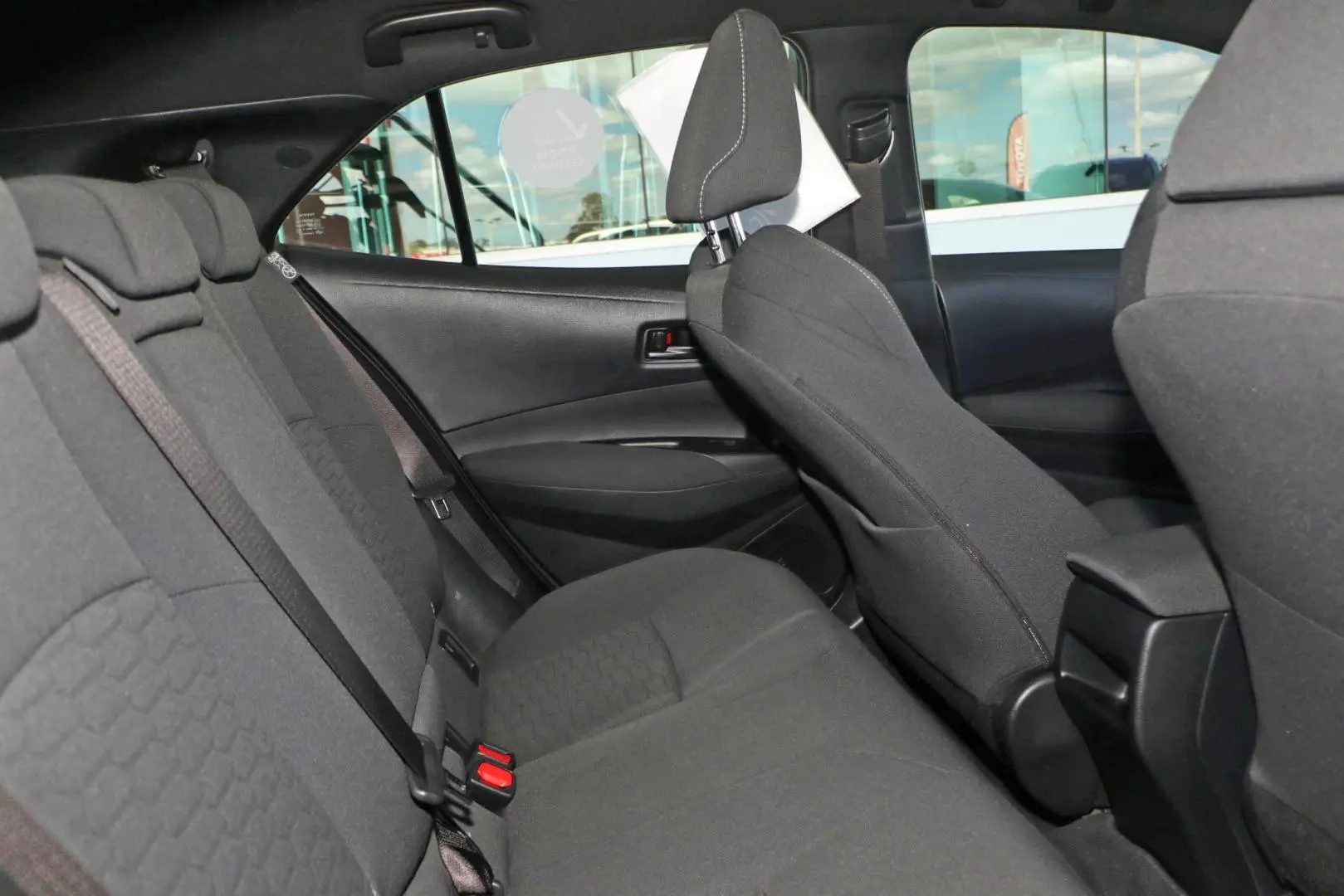 2025 Toyota Corolla Gallery Image 11