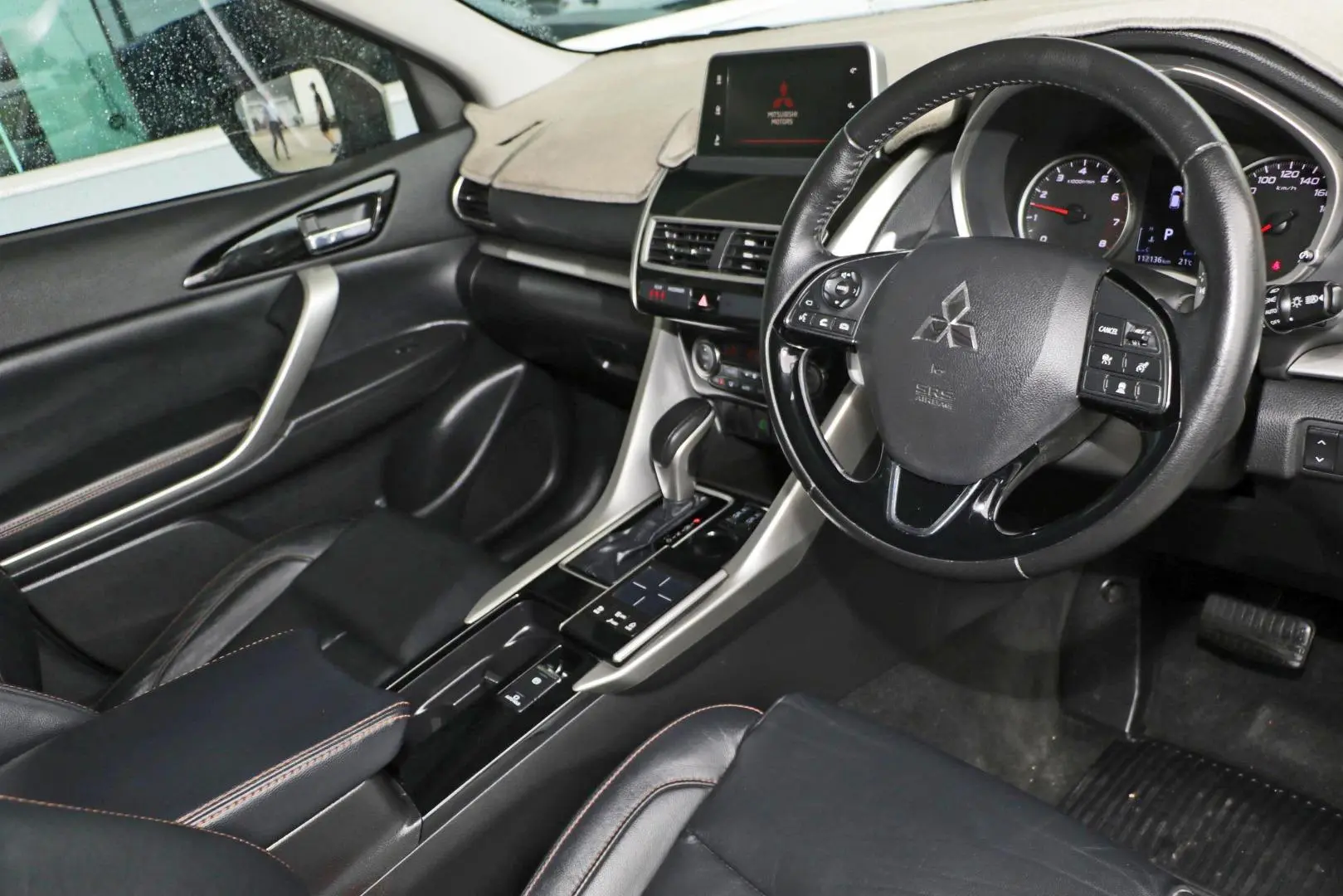 2019 Mitsubishi Eclipse Cross Gallery Image 6