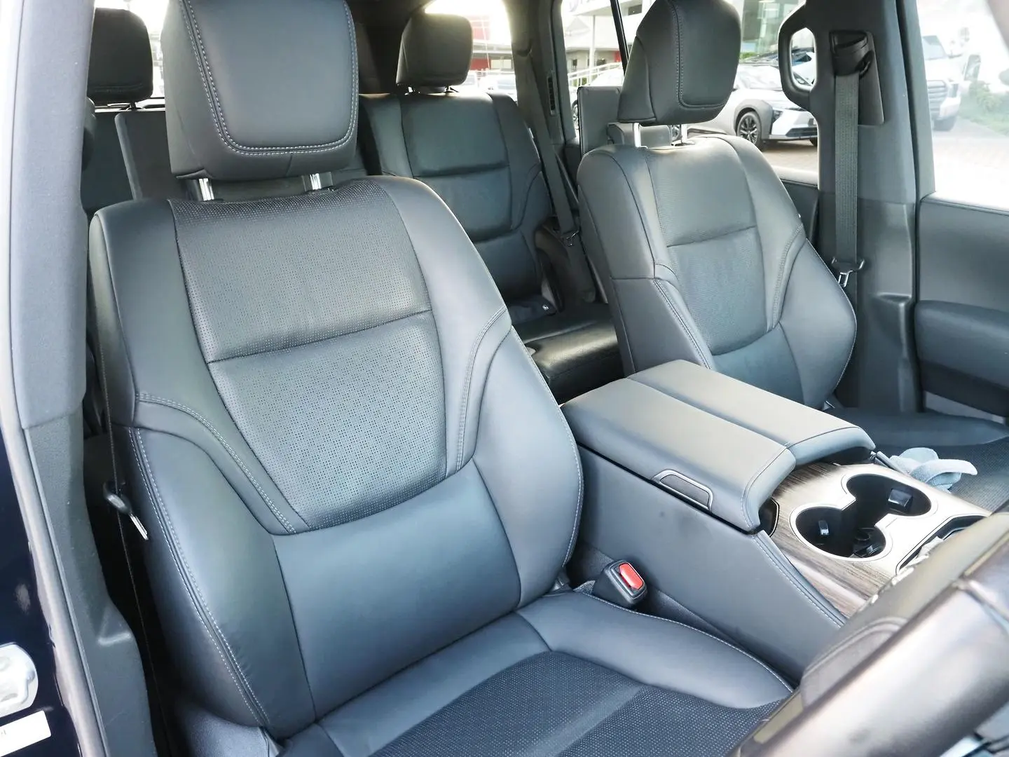 2023 Toyota Landcruiser Gallery Image 15
