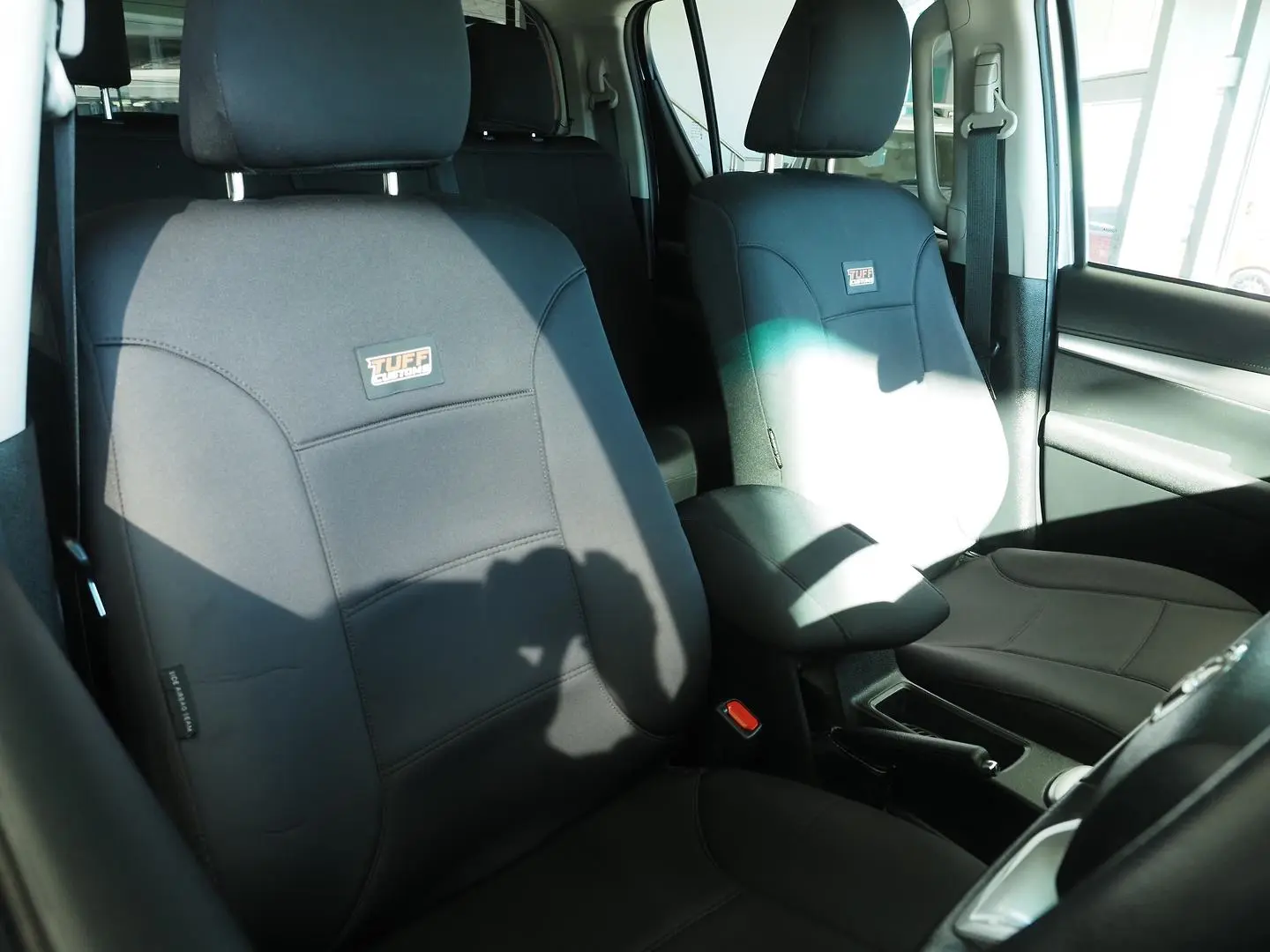 2025 Toyota Hilux Gallery Image 23