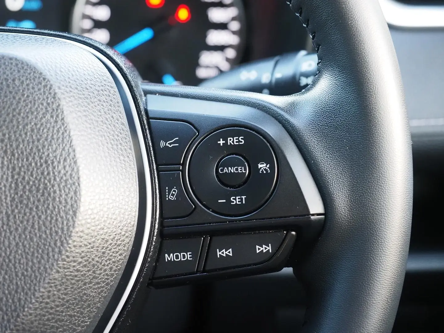 2022 Toyota RAV4 Gallery Image 23