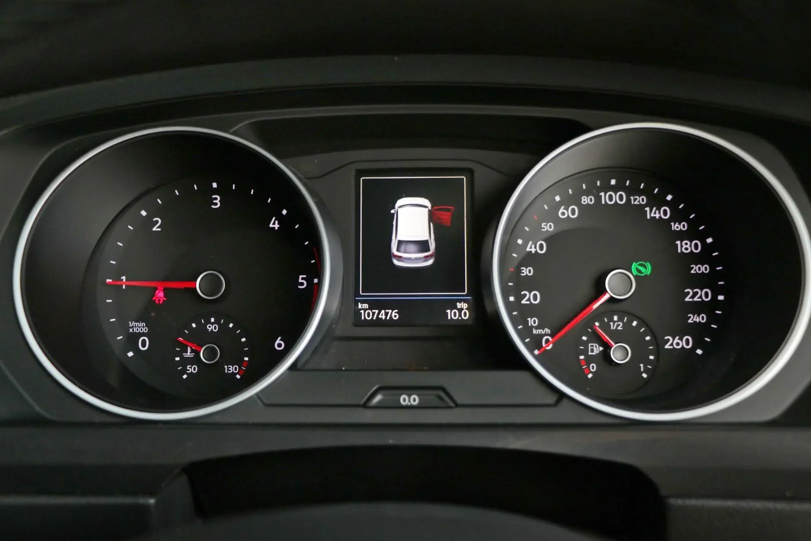 2016 Volkswagen Tiguan Gallery Image 12