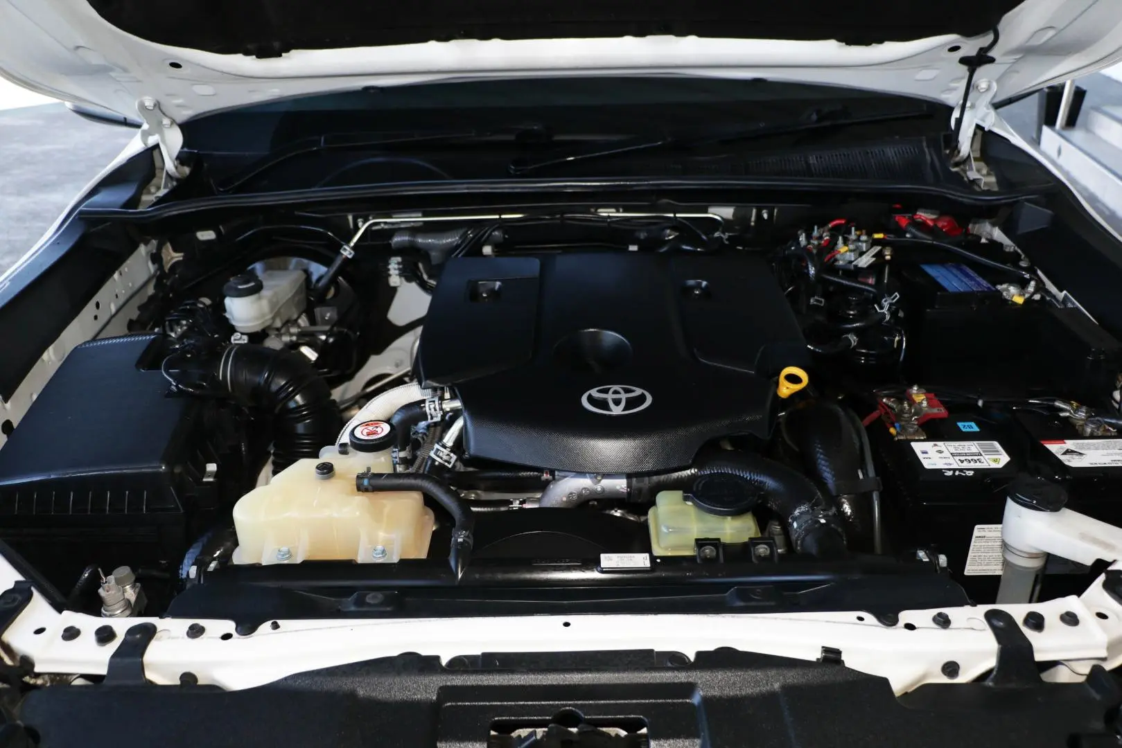 2017 Toyota Hilux Gallery Image 20