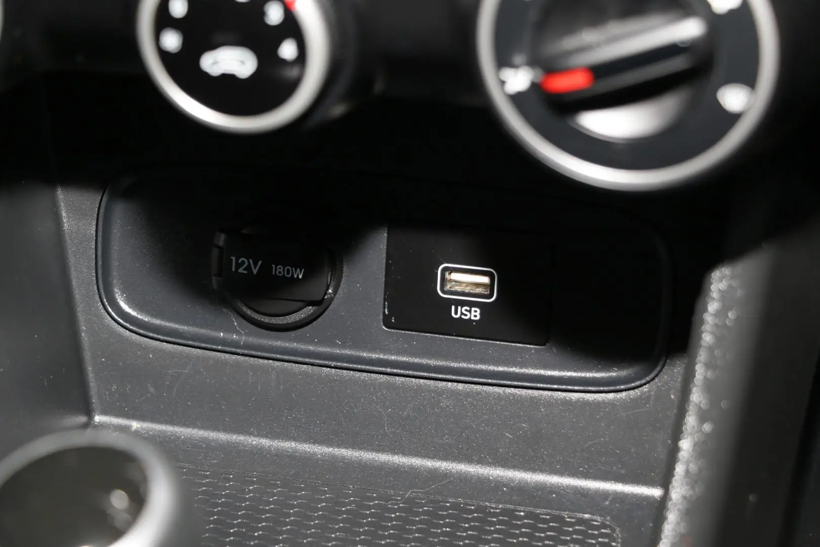 2019 Hyundai Venue Gallery Image 17