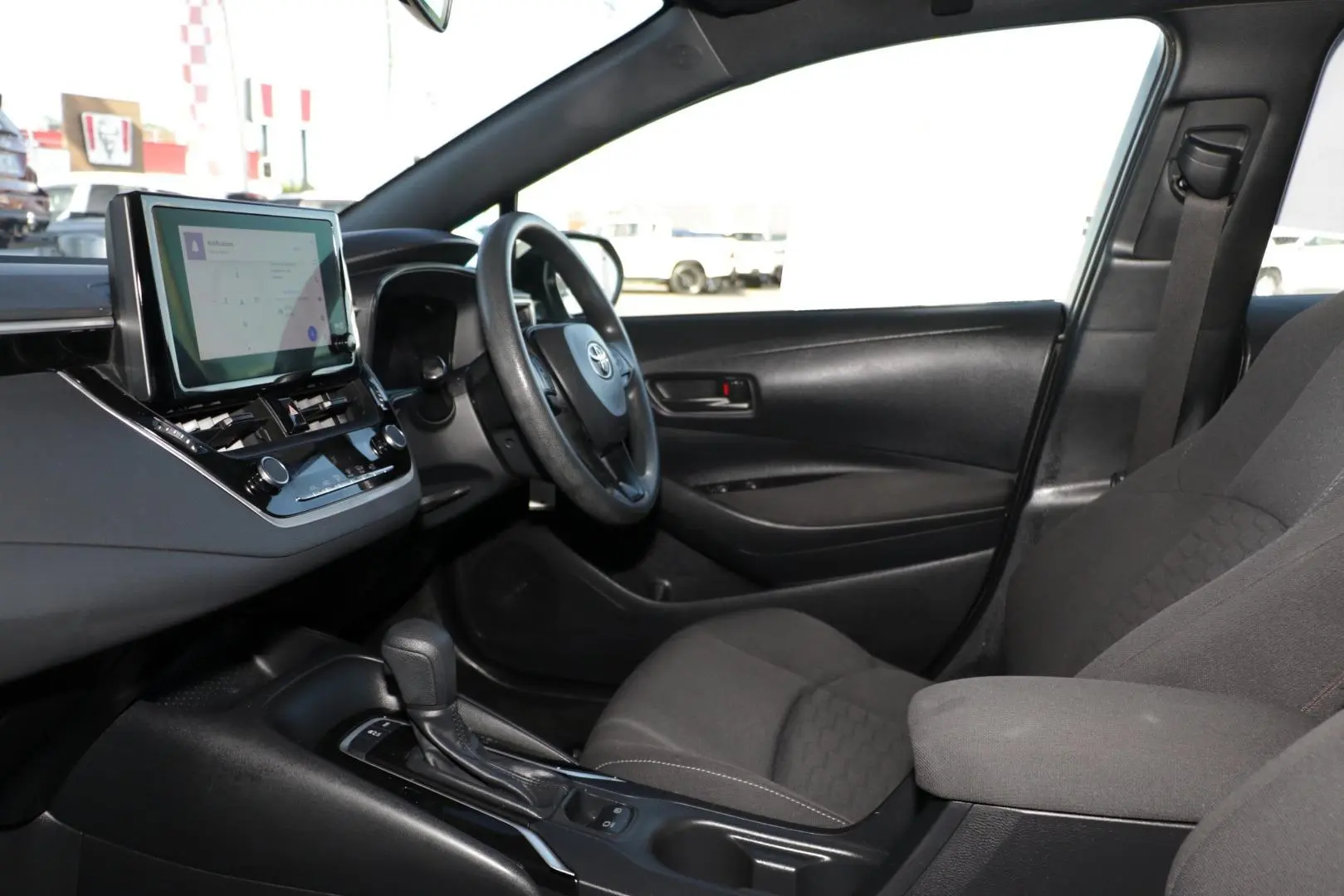 2022 Toyota Corolla Gallery Image 10
