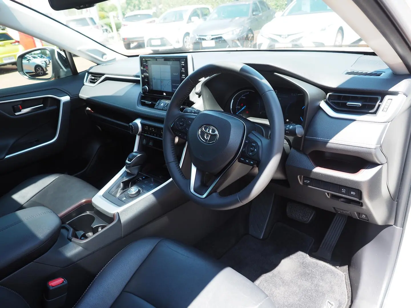 2019 Toyota RAV4 Image 30