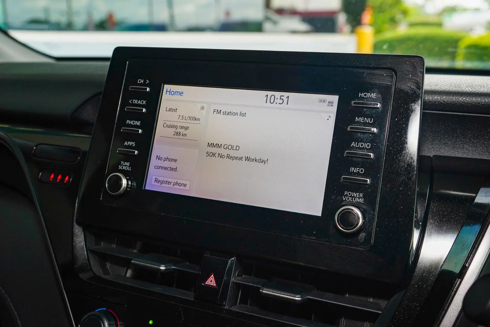 2021 Toyota Camry Gallery Image 12