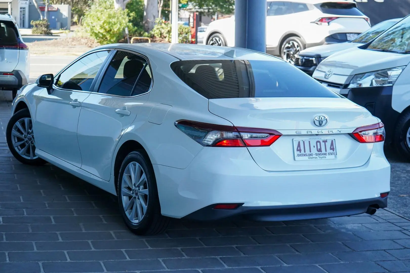 2022 Toyota Camry Gallery Image 2