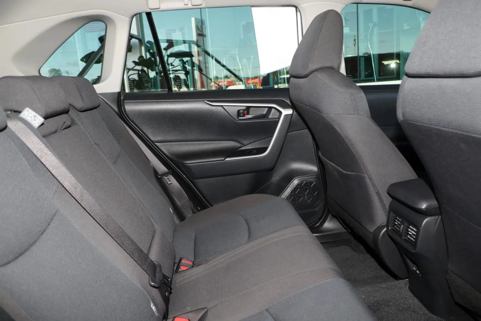 2023 Toyota RAV4 Gallery Image 10