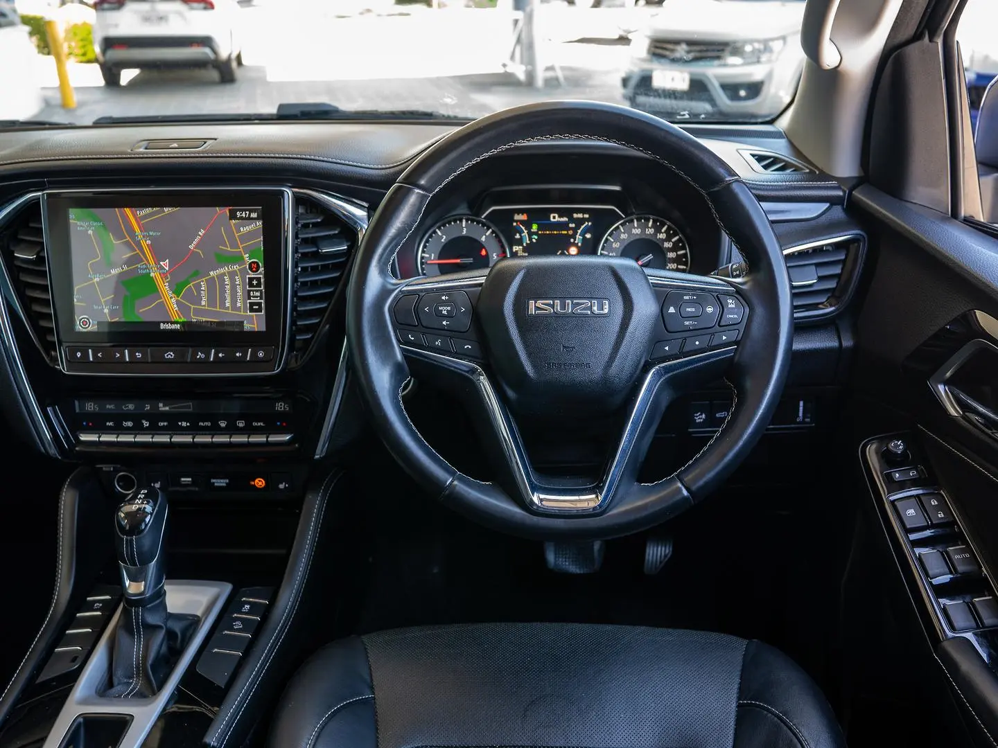 2023 Isuzu MU-X Gallery Image 13