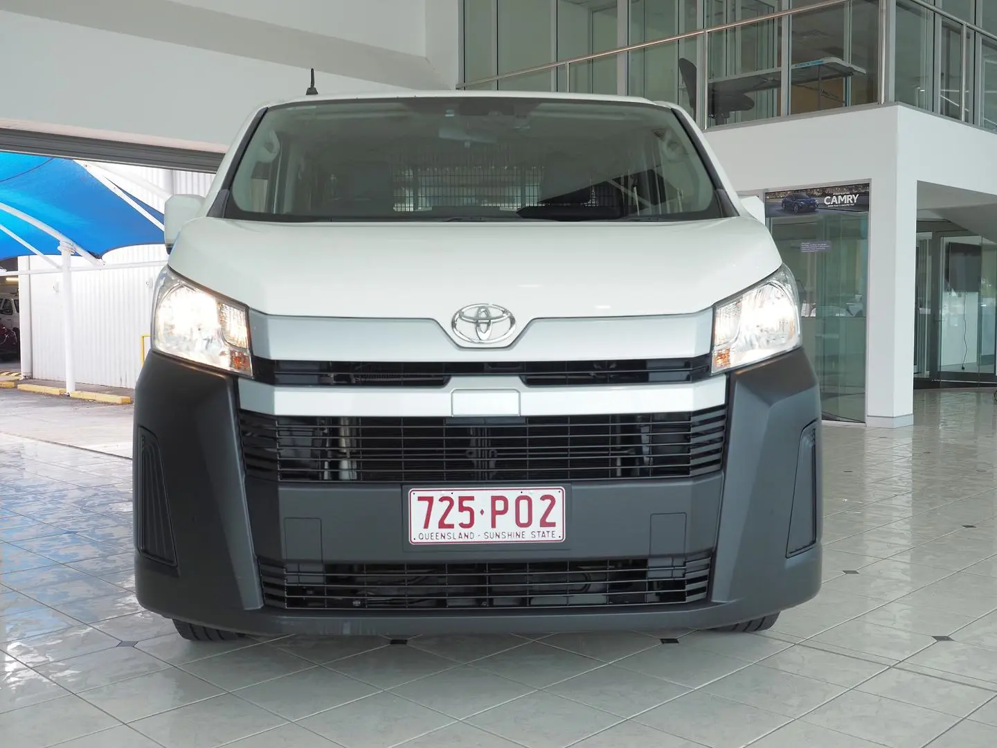 2019 Toyota Hiace Gallery Image 12