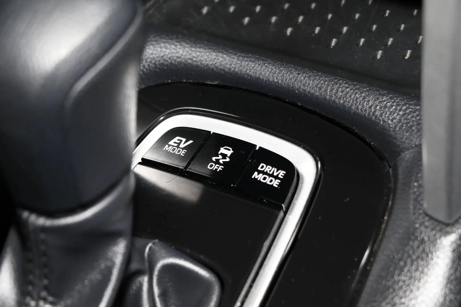 2024 Toyota Corolla Cross Gallery Image 15