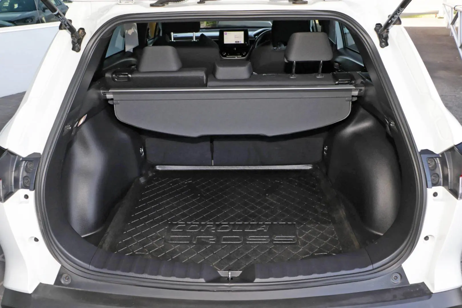 2023 Toyota Corolla Cross Gallery Image 20