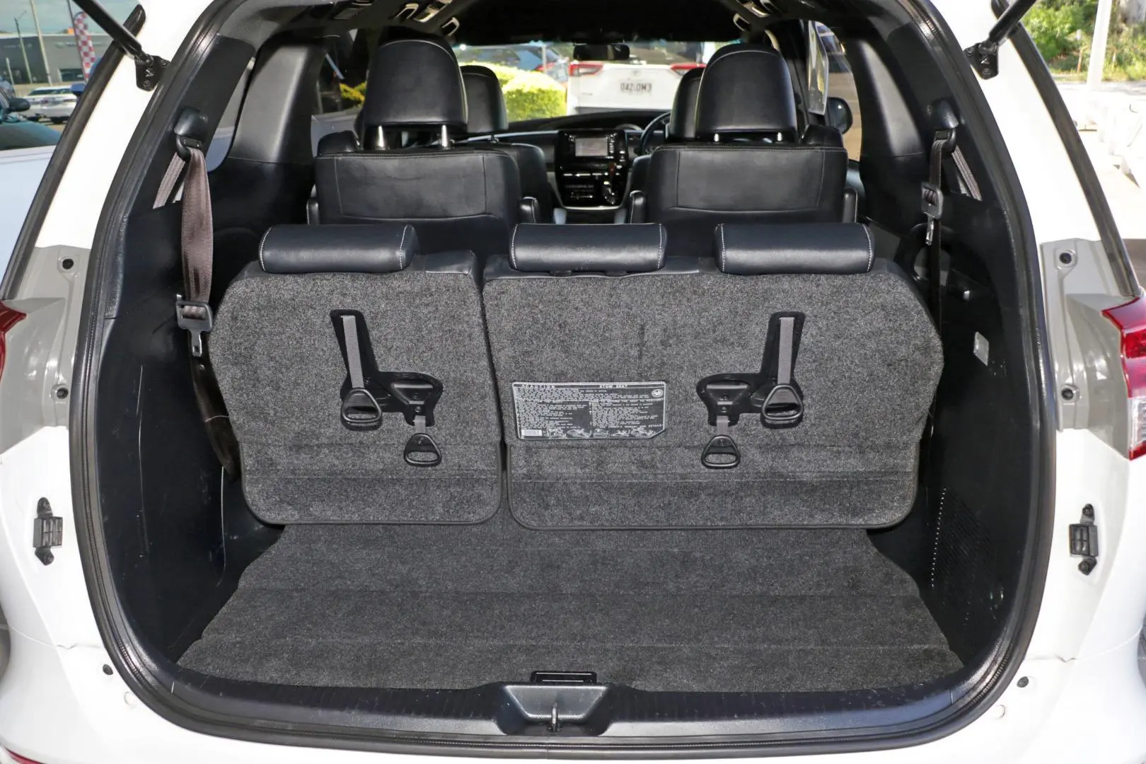 2018 Toyota Tarago Gallery Image 24