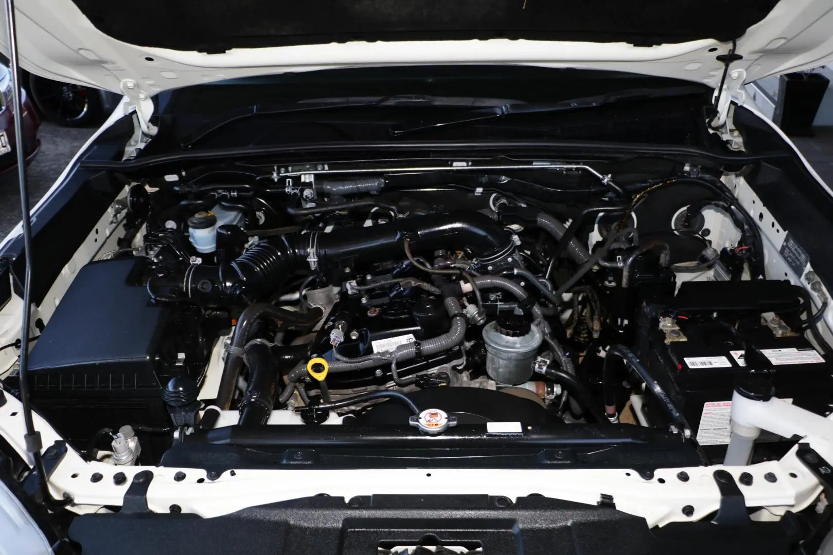 2020 Toyota Hilux Gallery Image 16
