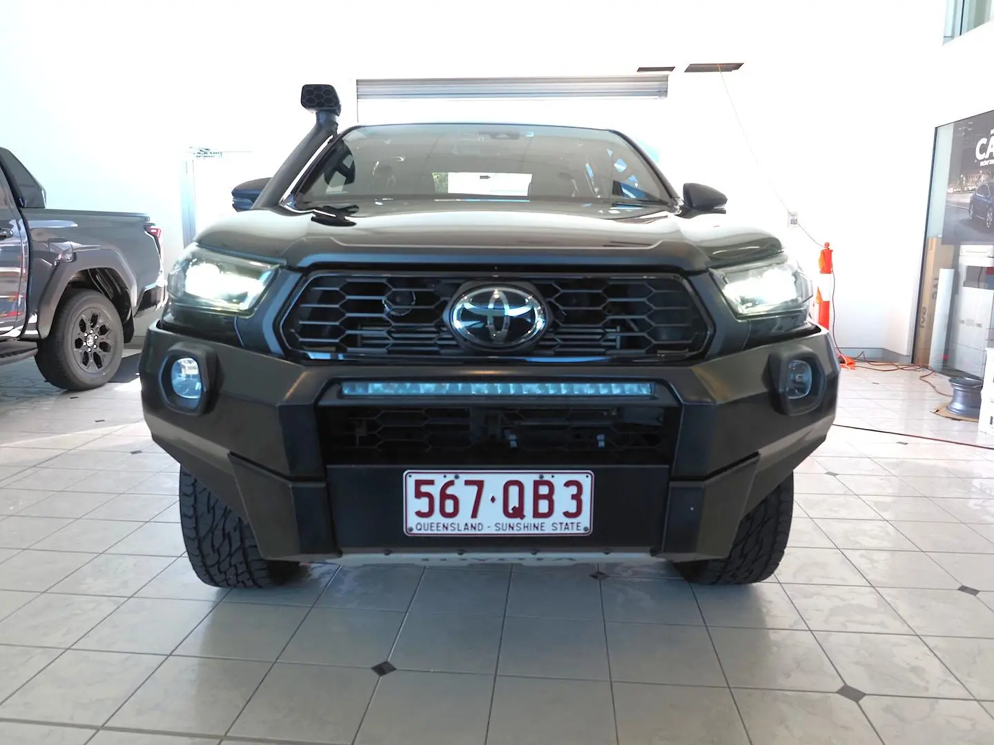 2022 Toyota Hilux Gallery Image 11