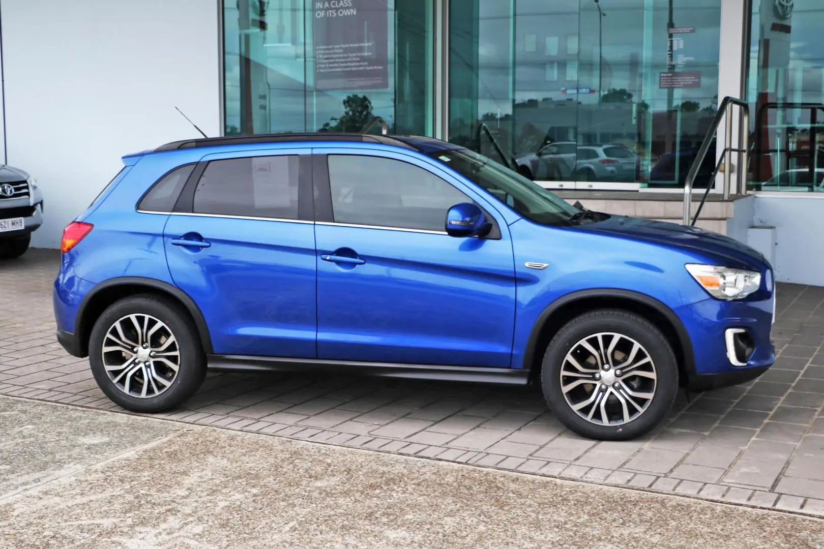 2016 Mitsubishi Asx Gallery Image 5