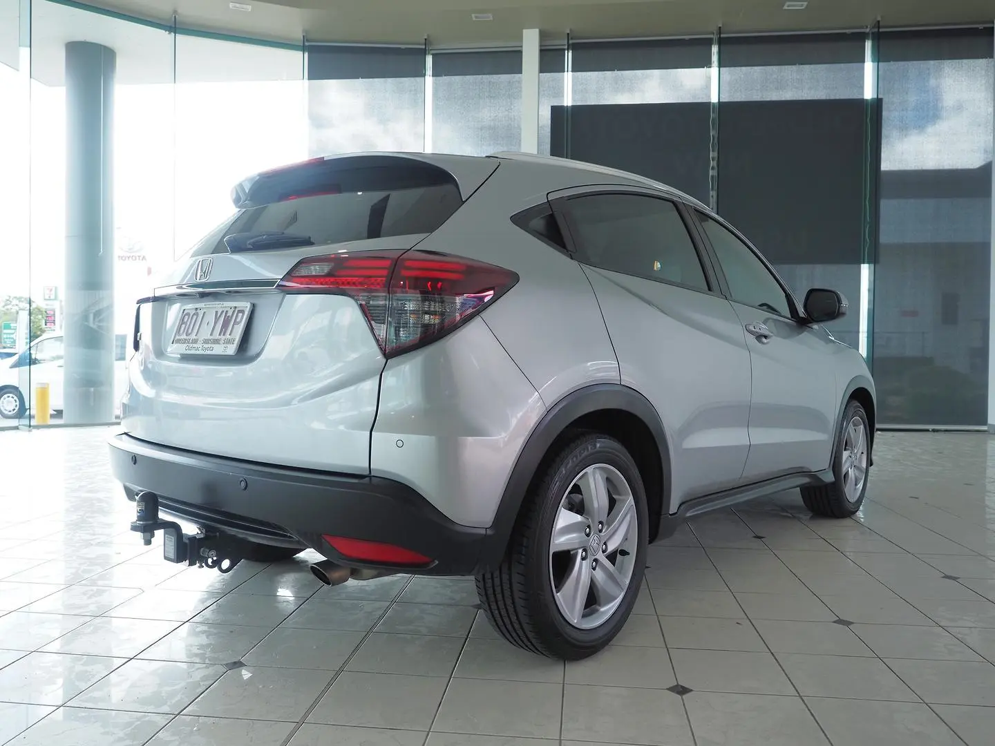 2019 Honda HR-V Gallery Image 2