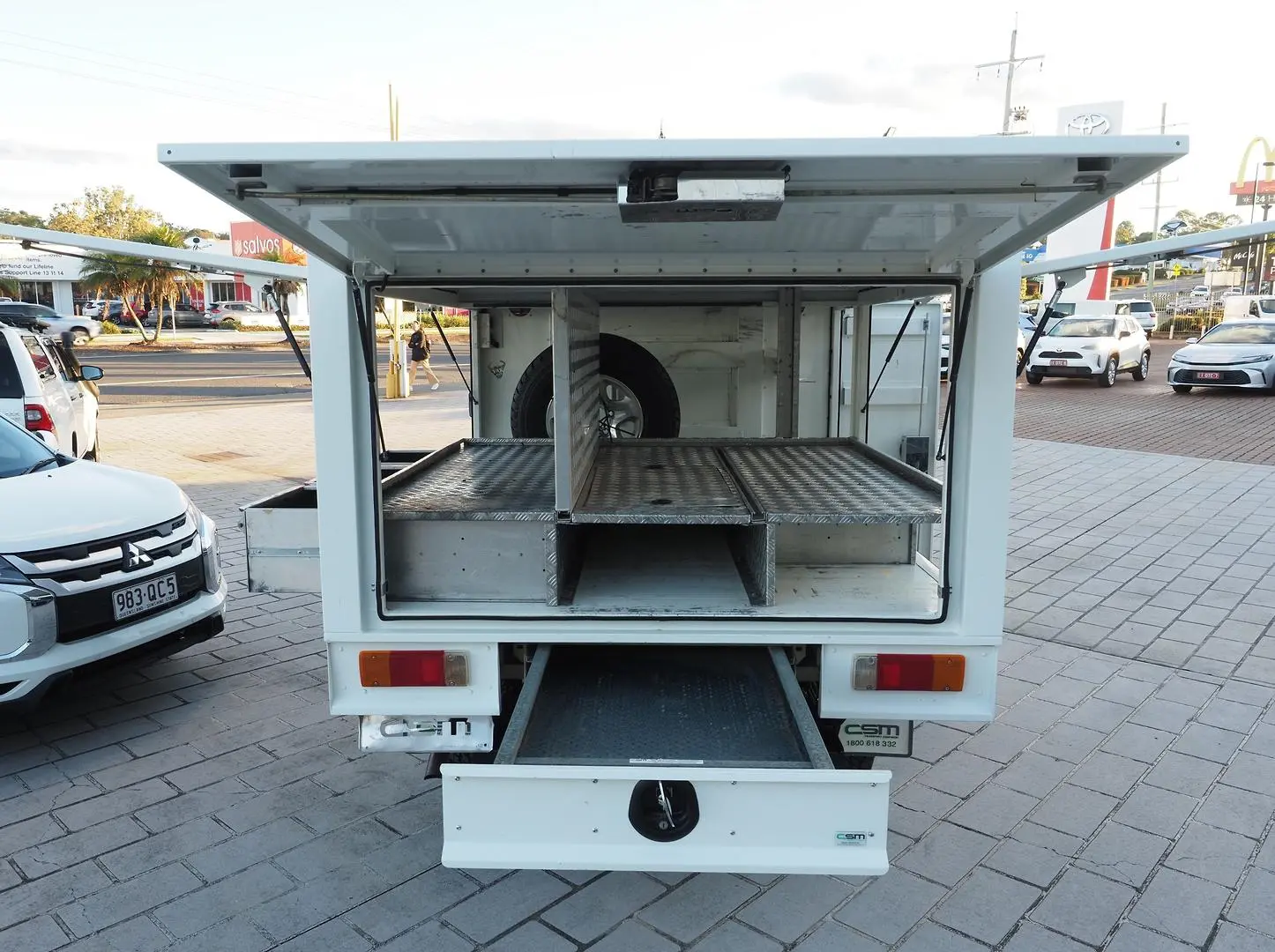 2019 Toyota Landcruiser Gallery Image 15