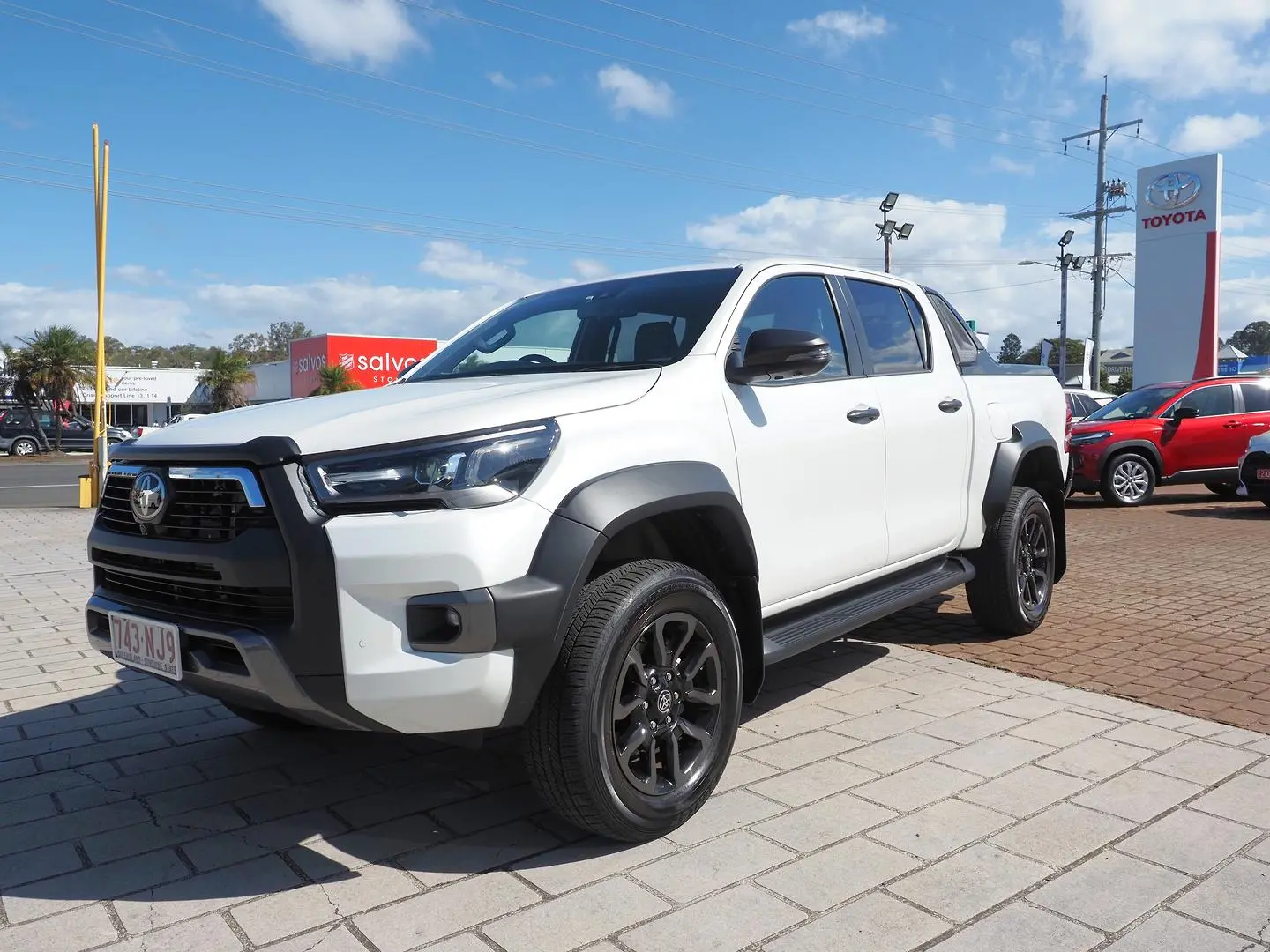 2025 Toyota Hilux Gallery Image 3