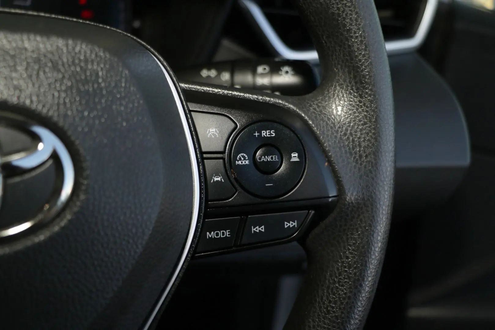 2023 Toyota Corolla Gallery Image 14