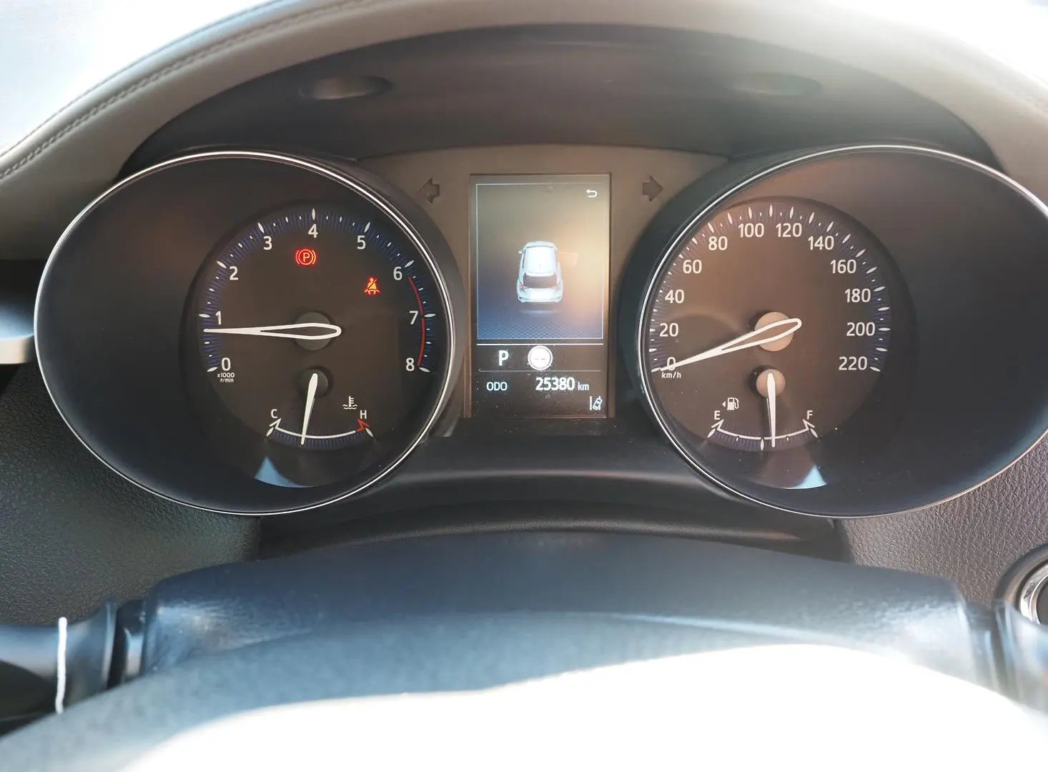 2022 Toyota C-HR Gallery Image 16