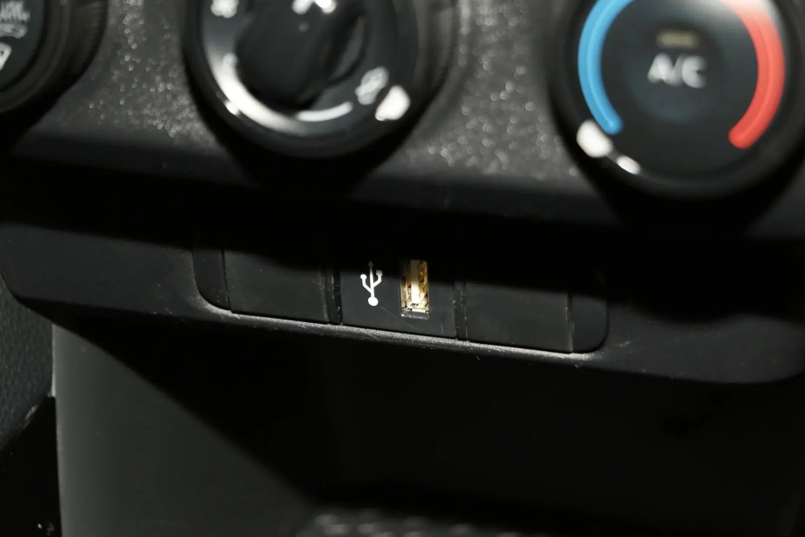 2023 Toyota Yaris Gallery Image 17