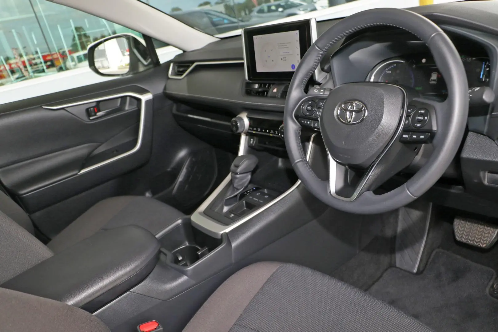 2024 Toyota RAV4 Gallery Image 6
