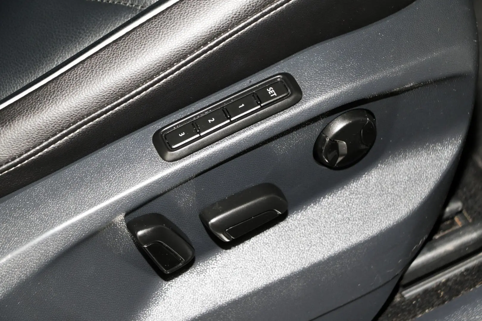 2018 Volkswagen Tiguan Gallery Image 16