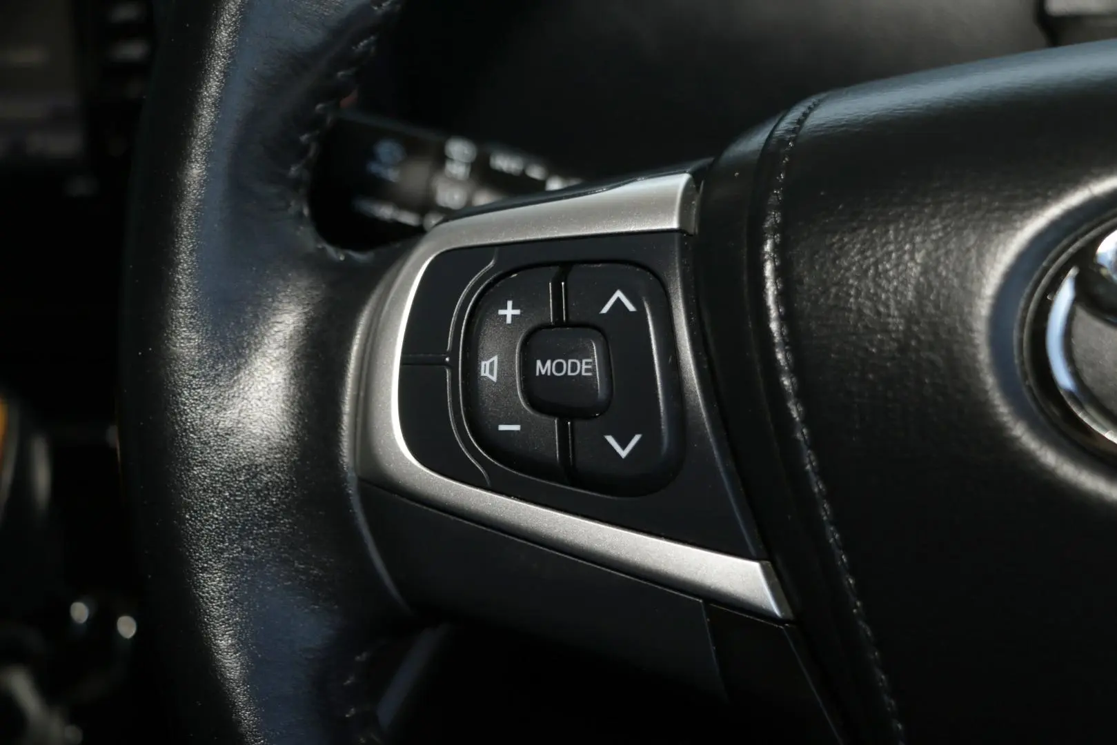 2018 Toyota Tarago Gallery Image 18