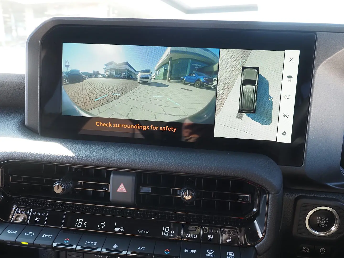 2025 Toyota Landcruiser Prado Gallery Image 24