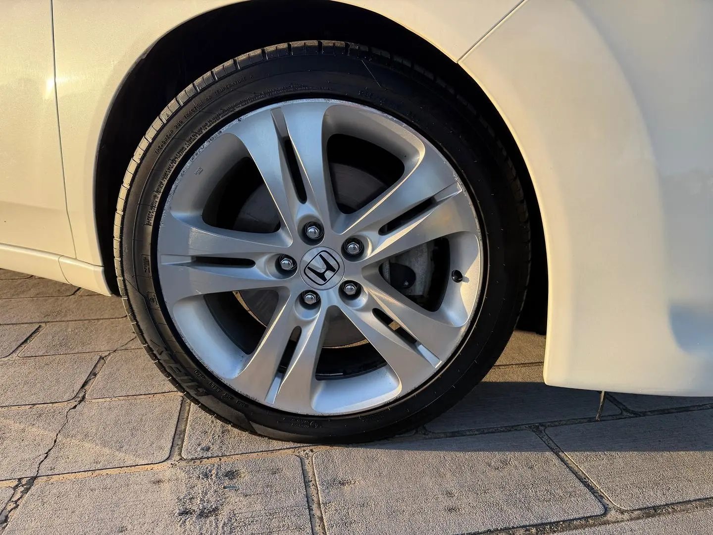 2009 Honda Accord Euro Gallery Image 10