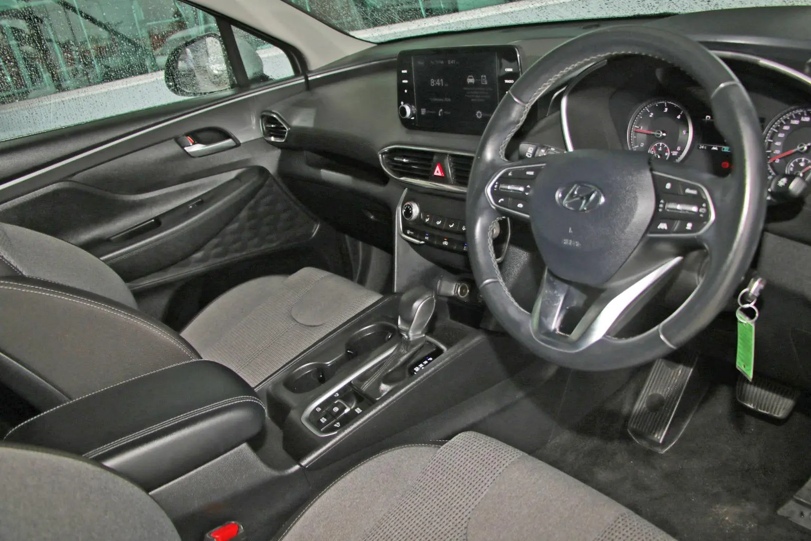 2023 Hyundai Santa Fe Gallery Image 6