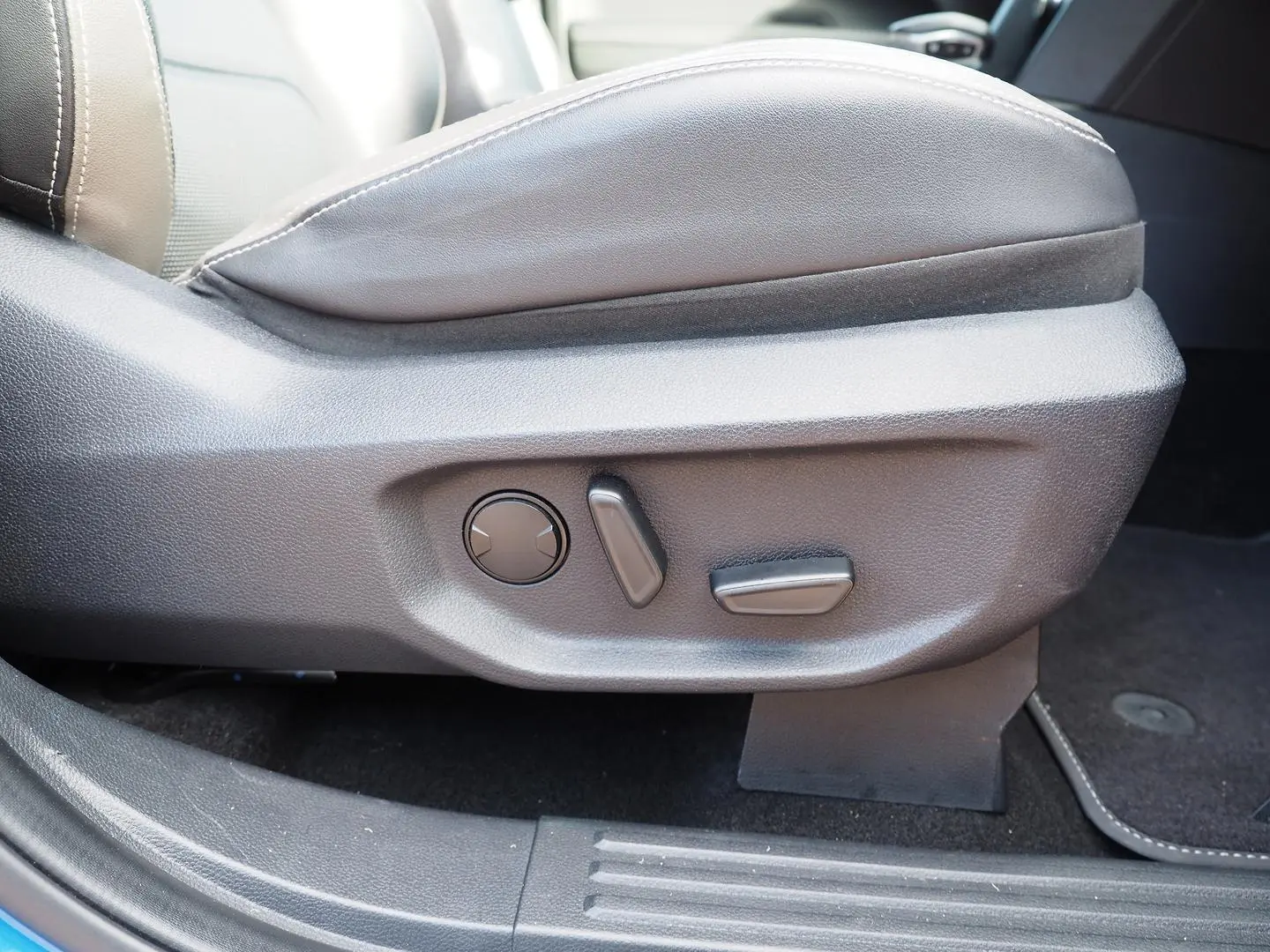 2023 Volkswagen Amarok Gallery Image 28