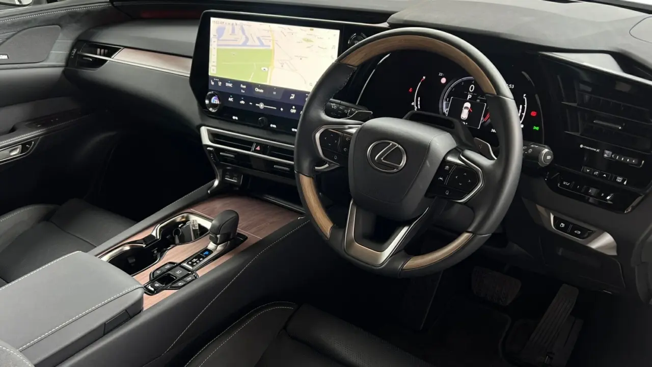 2022 Lexus RX350 Image 9