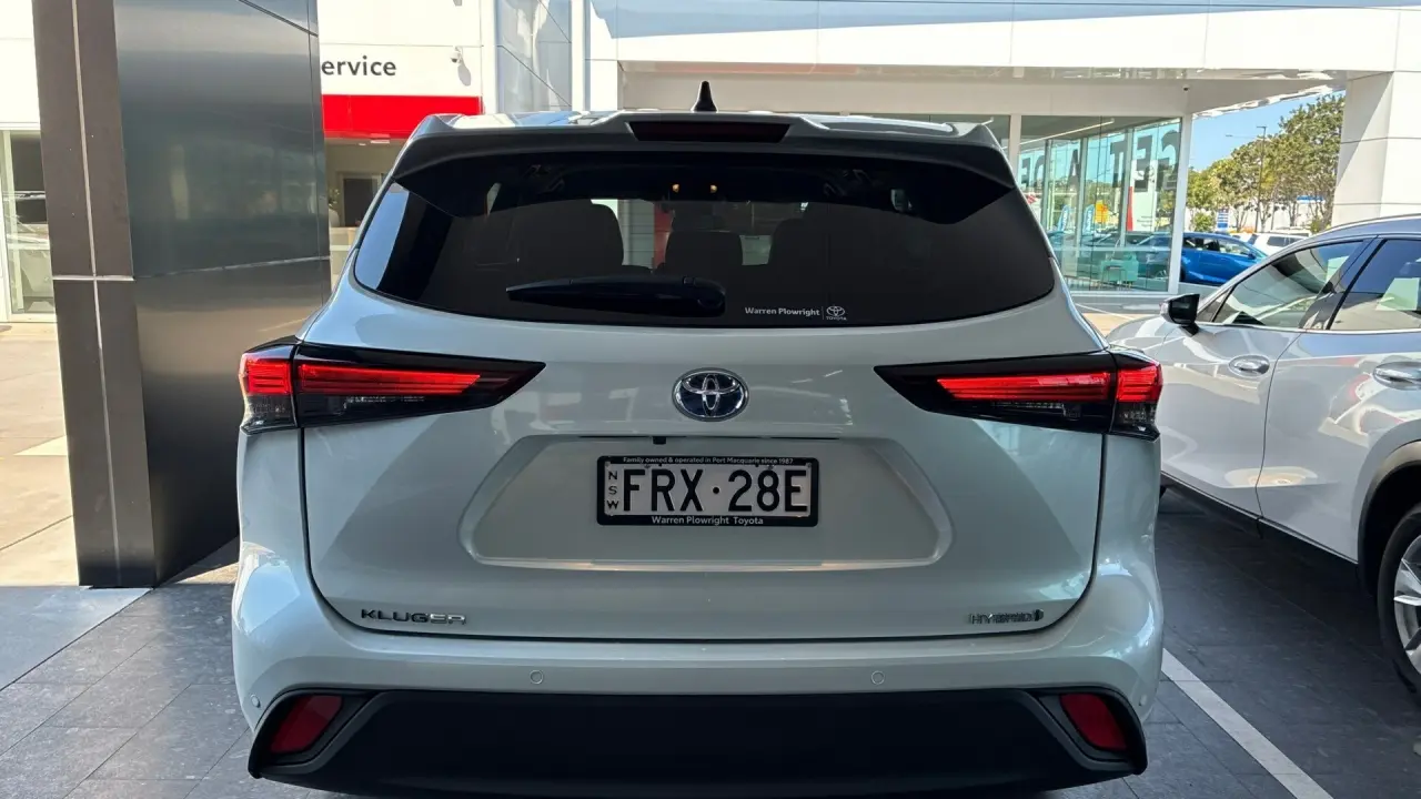 2024 Toyota Kluger Hybrid Gallery Image 5