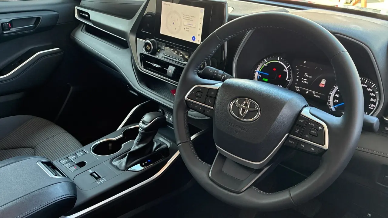 2024 Toyota Kluger Hybrid Gallery Image 8