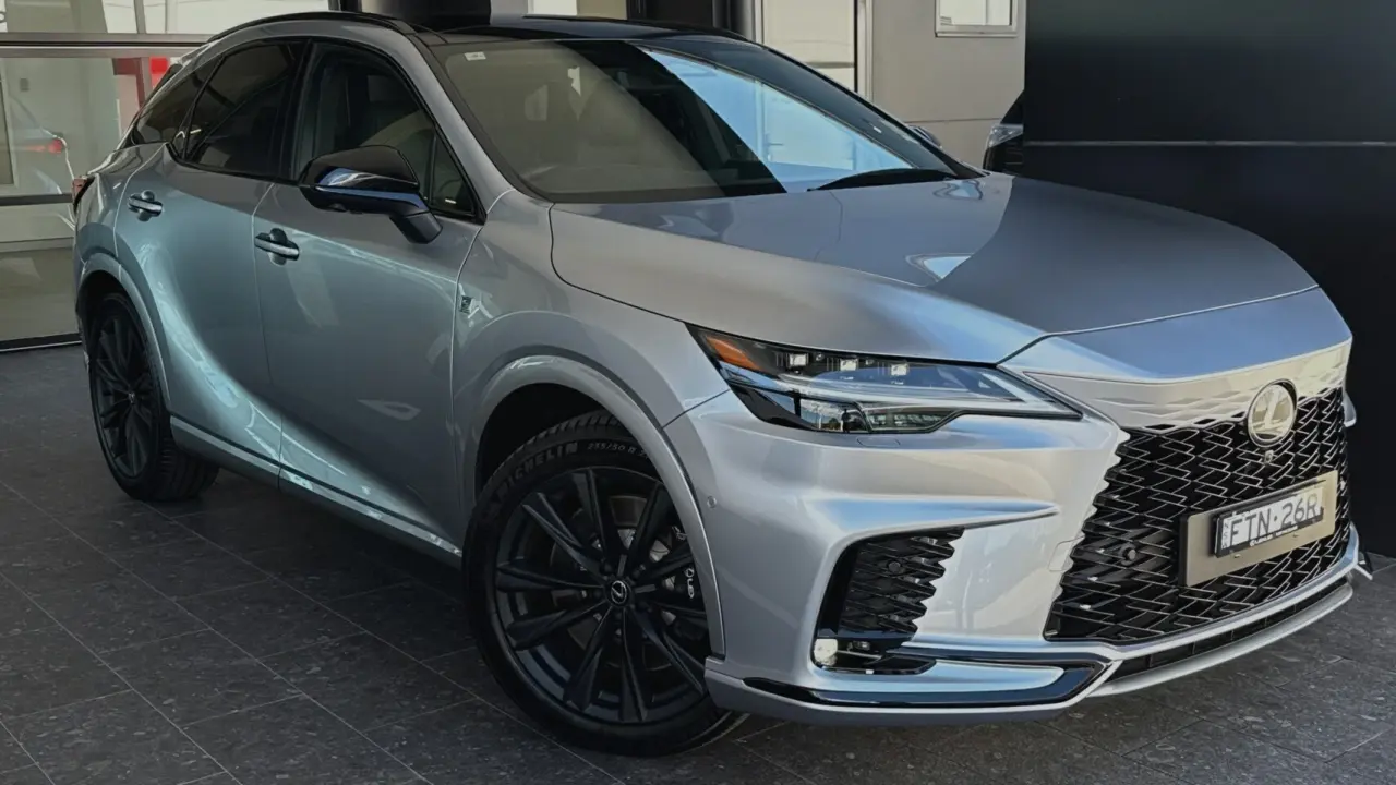 2025 Lexus RX500h Gallery Image 1