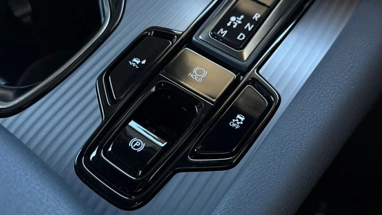 2025 Lexus RX500h Gallery Image 20